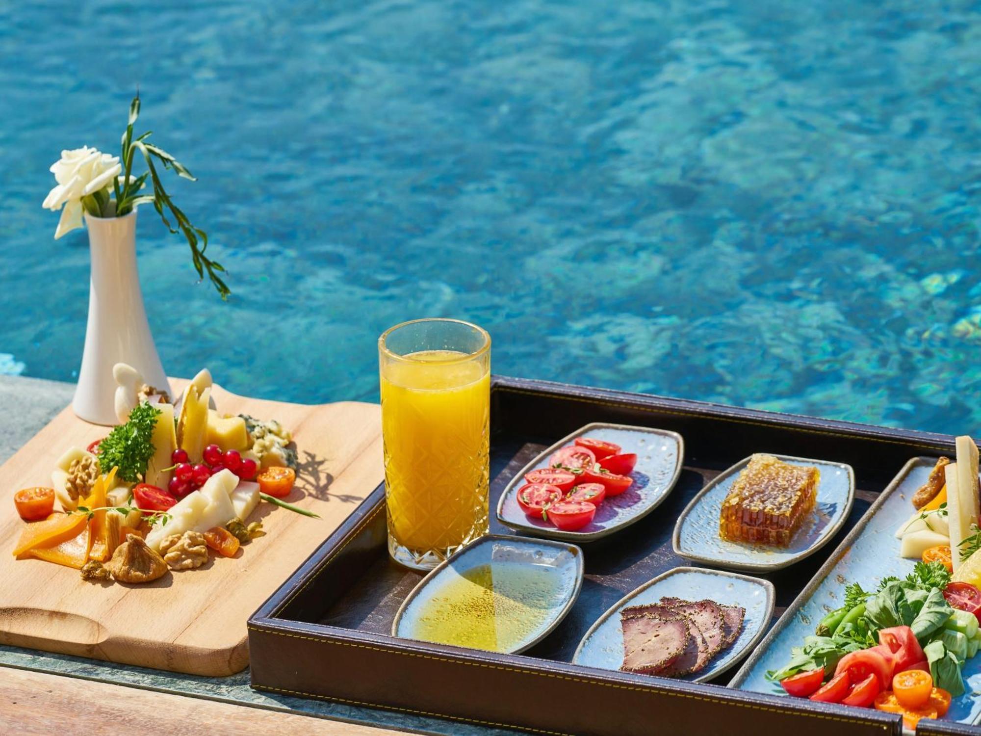 Ferienwohnung Mit Beheiztem Pool, 60 M Vom Strand Maslenica Exterior foto